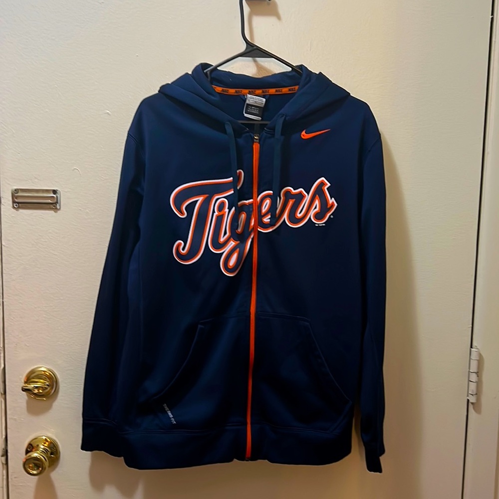 Detroit tigers therma fit Nike hoodie 🟢 BOGO
